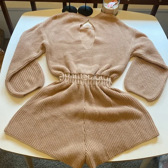 Knit romper - Picture 2 of 2
